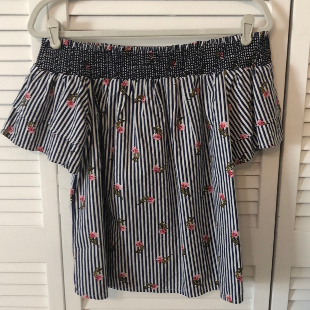 FRANCESCAS Off the Shoulder Top